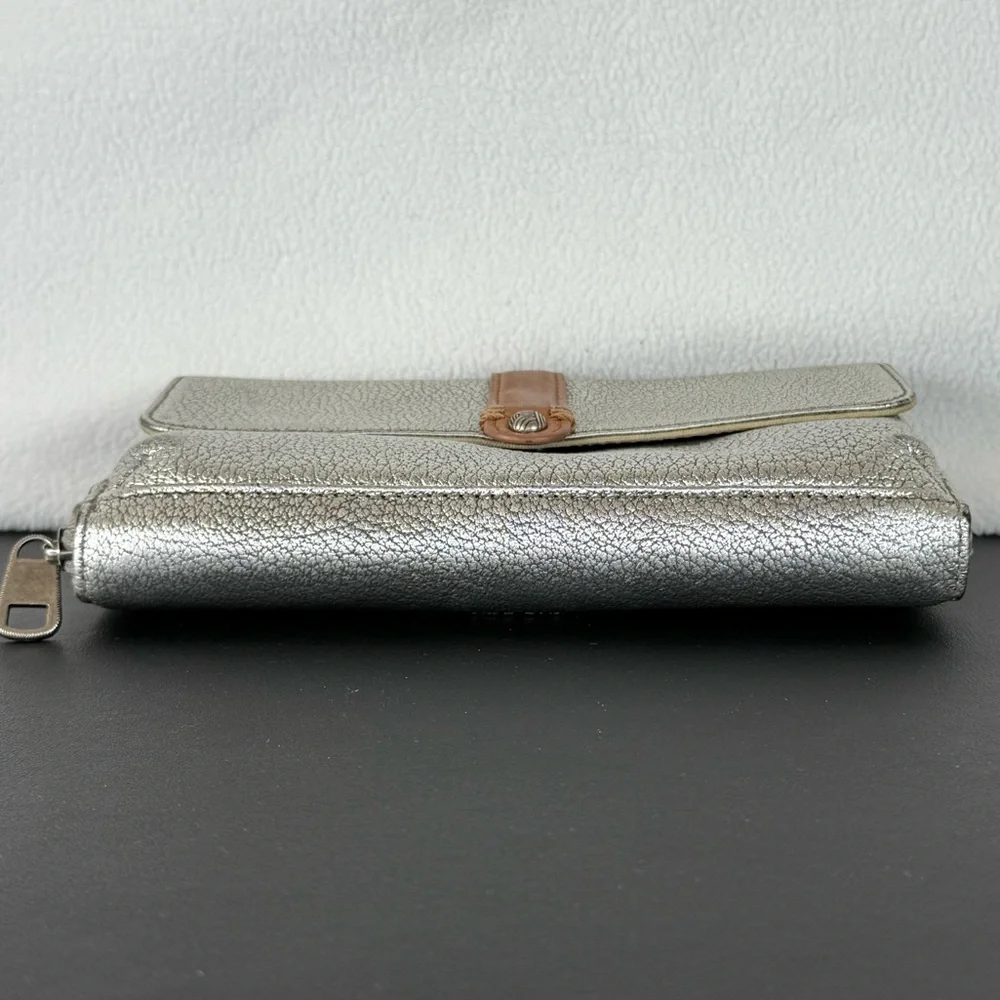 The Sak Convertible Wallet/Clutch in Metallic Silver with Tan Leather Accent - Picture 3 of 7